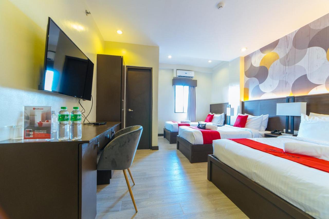 Reddoorz Premium @ Sta Rosa Tagaytay Road Hotel Silang Exterior foto