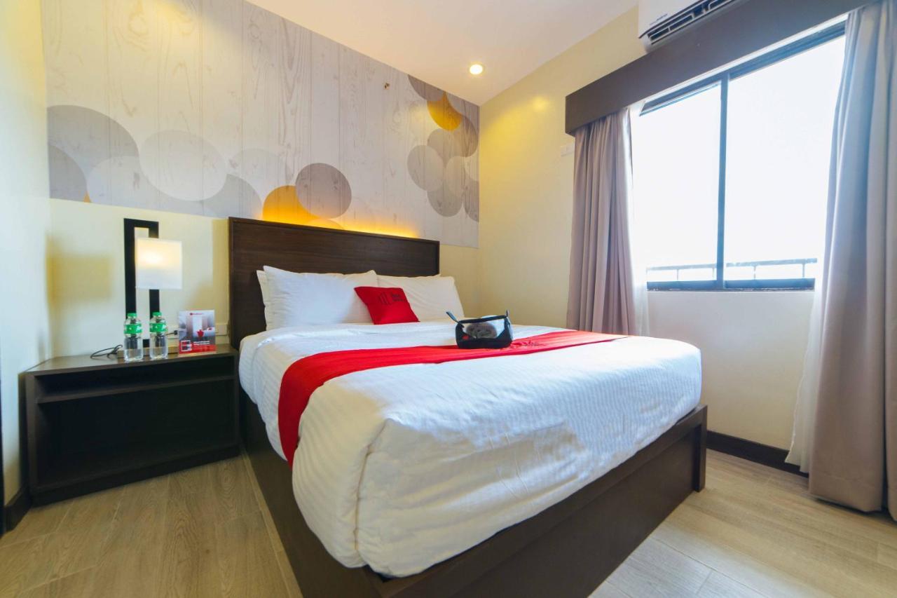 Reddoorz Premium @ Sta Rosa Tagaytay Road Hotel Silang Exterior foto