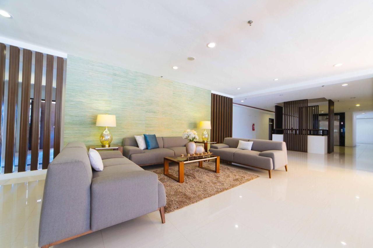Reddoorz Premium @ Sta Rosa Tagaytay Road Hotel Silang Exterior foto